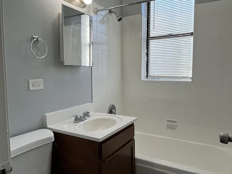 15 N Keeler Ave #208 — Photo 6
