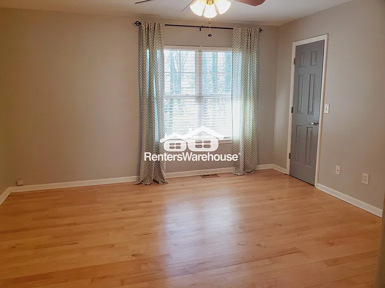 1017 Travelers Trl NW — Photo 12