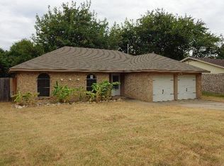 6641 Mona Lisa Ave, Watauga, TX 76148