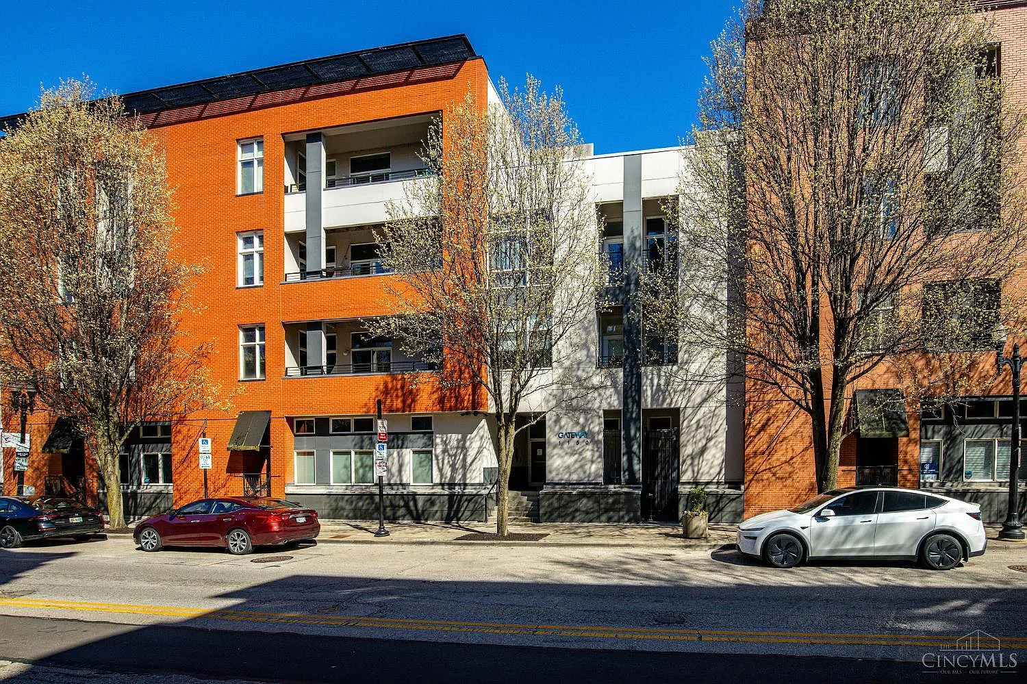 1150 Vine St Unit 24 photo 1