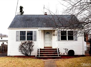 208 Stephenson Ave, Middlesex, NJ 08846