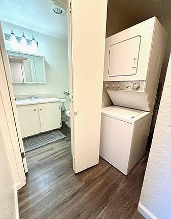5th image of 11323 26th Ave S #3309