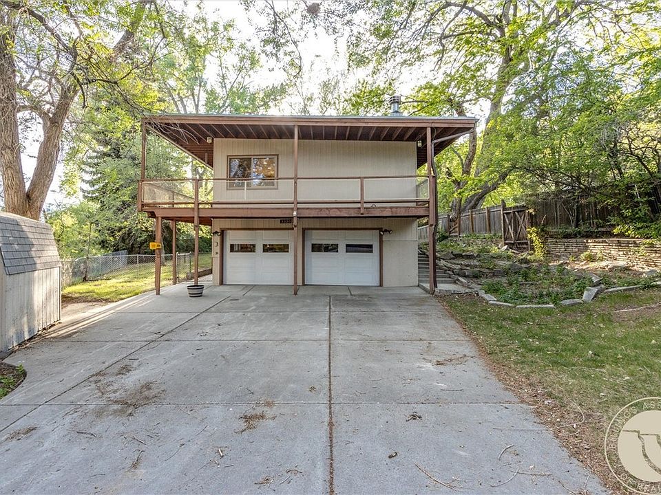 1st image of 3030 Smokey Ln