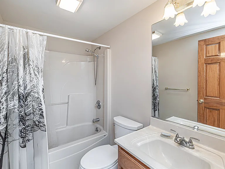 151 Spring Ave — Photo 18