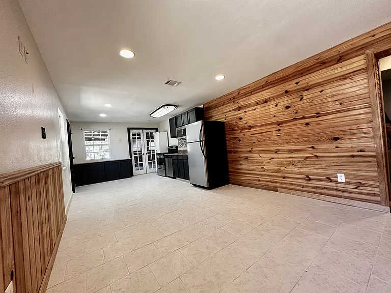 150 Winchester Rd — Photo 6