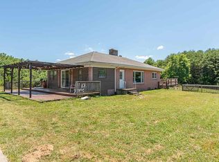 1137 Sangers Ln, Staunton, VA 24401