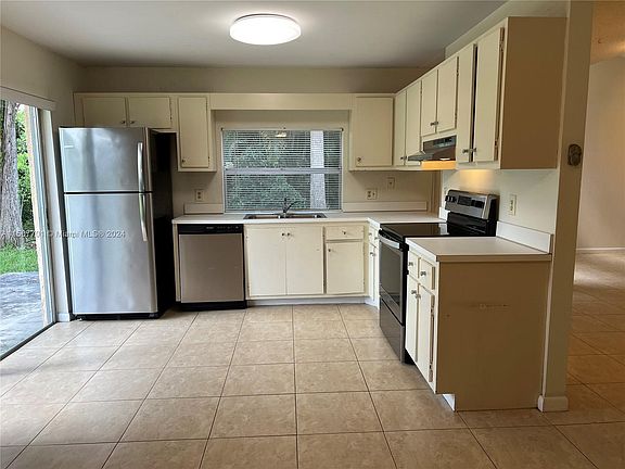 2nd image of 1236 NW 91st Ave