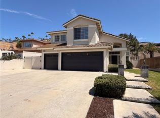 1285 Rosemary Cir, Corona, CA 92879