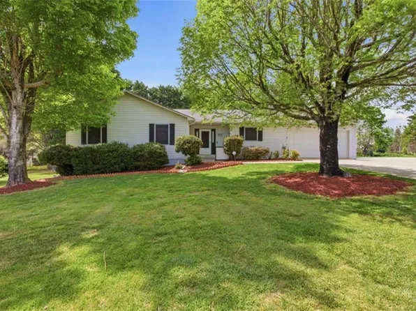 3941 Summit Chase, Gainesville, GA 30506