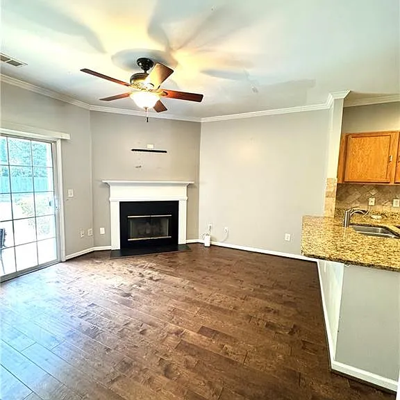 268 Paden Cove Trl — Photo 5