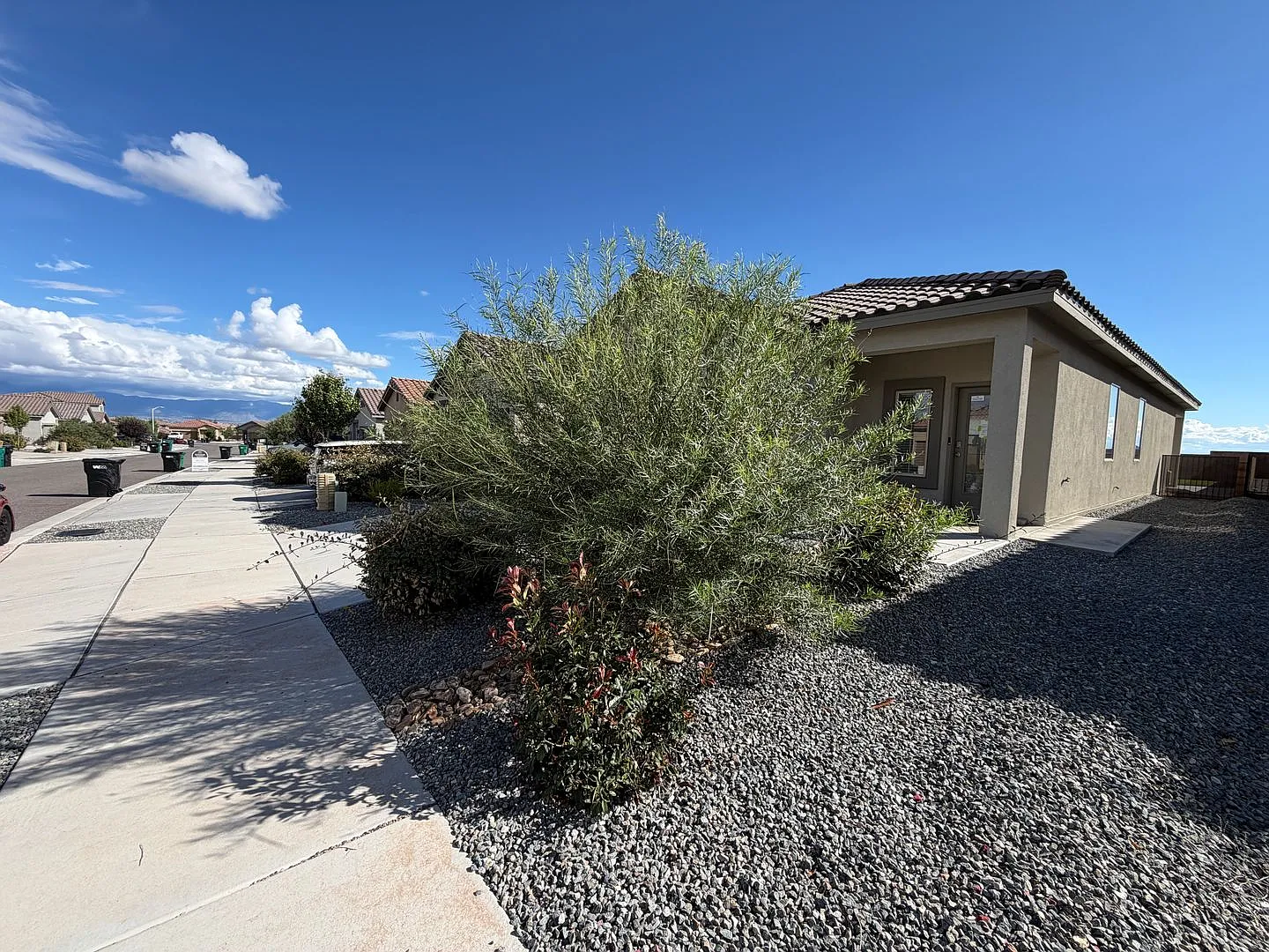 3 Bedroom Single Story Home Available Near Westside Blvd SE & Unser Blvd SE! — Photo 2