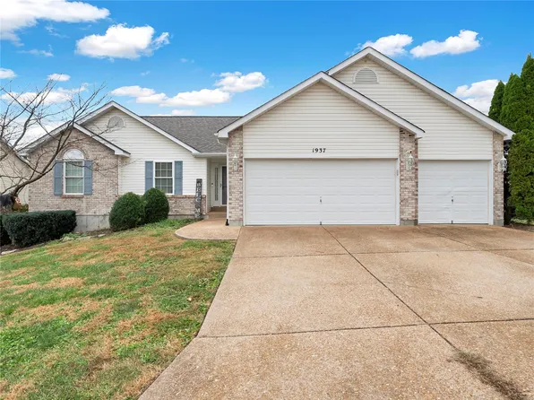 1937 Iditarod Trl, Festus, MO 63028