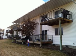 1710 White Ave APT 1, Moscow, ID 83843