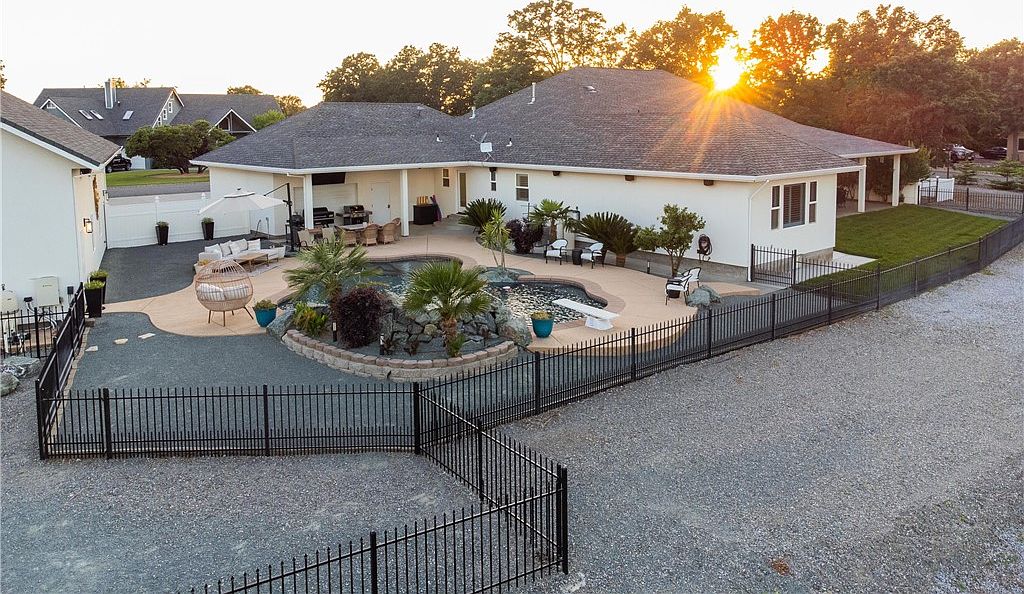 14514 Woodland Hills Dr, Red Bluff, CA 96080 Zillow