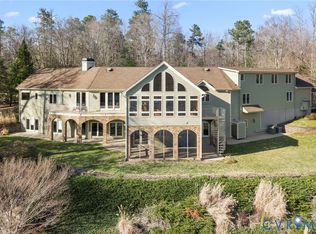 3535 Meadow Rd, Sandston, VA 23150