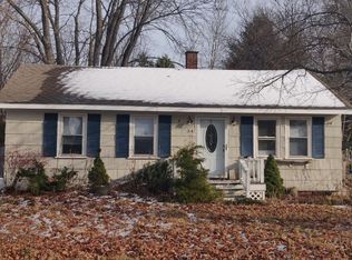 34 Dearborn St, Westbrook, ME 04092