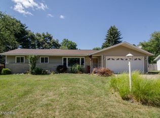 16534 Huron, Buchanan, MI 49107