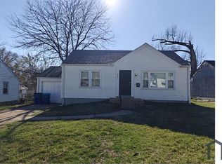 2446 Wieck Dr, Saint Louis, MO 63136