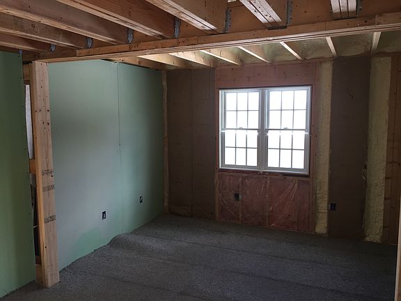 upstairs master under constr