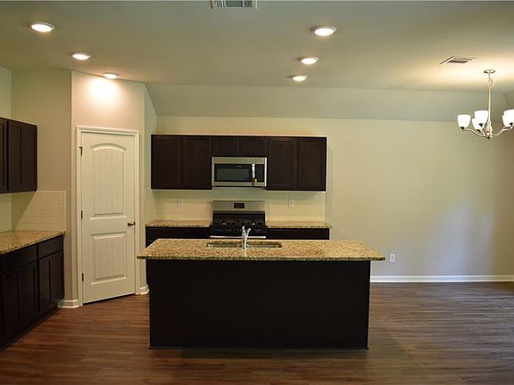 3rd image of 19455 Providence Ridge Dr