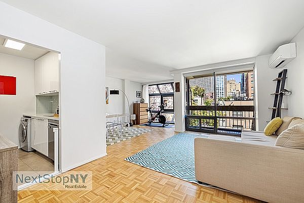 1st image of 245 E 50th St APT 7B