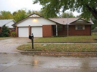 717 W 7th St, Edmond, OK 73003
