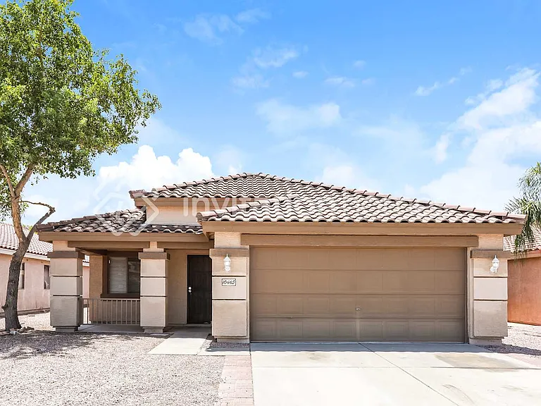 10465 E Azalea Ave — Photo 1