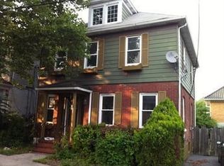 824 S 24th St, Easton, PA 18042