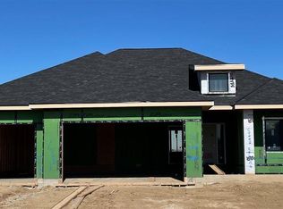 9910 S 180th Ave, Circle Gretna, NE 68136