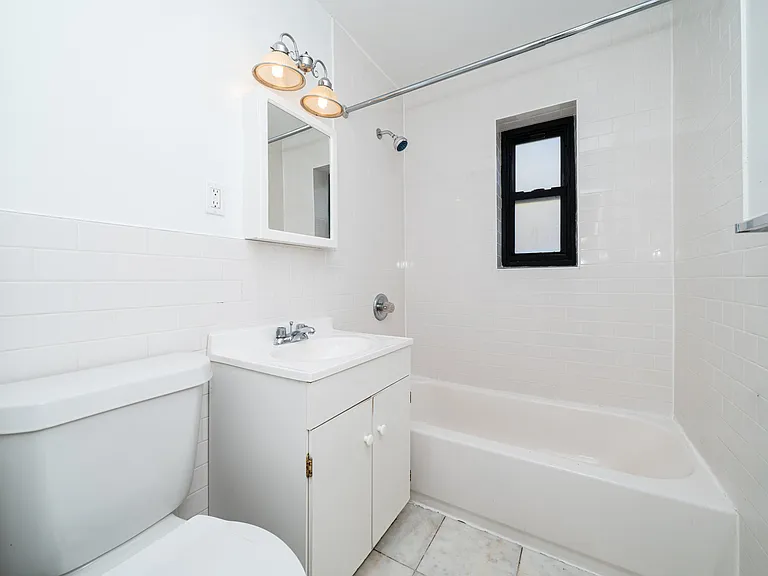 75-10 153rd St #2B — Photo 9