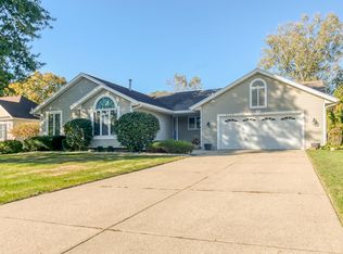 7123 Rolling Hills Dr, Hudsonville, MI 49426