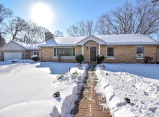 17635 Gebhardt Rd, Brookfield, WI 53045