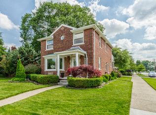 15623 McLain Ave, Allen Park, MI 48101