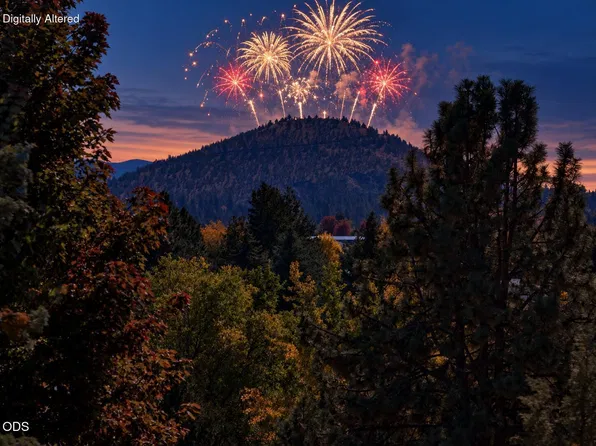 20781 NE Horizon Ridge Pl, Bend, OR 97701