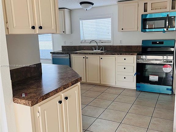 2nd image of 2631 E Marina Dr
