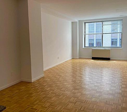 3rd image of 90 Fulton St #11J