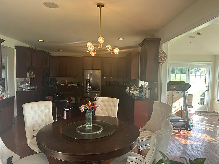 122 Fox Run Run — Photo 15