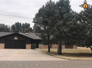 2010 Gwenda Dr, Carlsbad, NM 88220