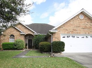 4716 Old Oak Dr, Orange, TX 77632