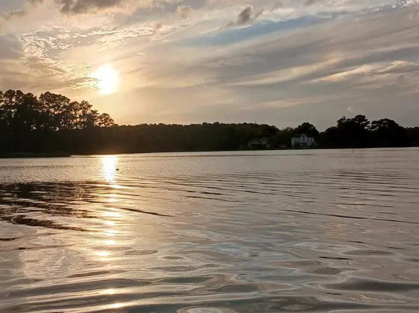 70 Old Mill Lndg, Onemo, VA 23130