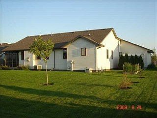 1st image of 4109 Sandstone Dr