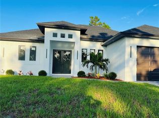 813 Aiken Ave, Lehigh Acres, FL 33974