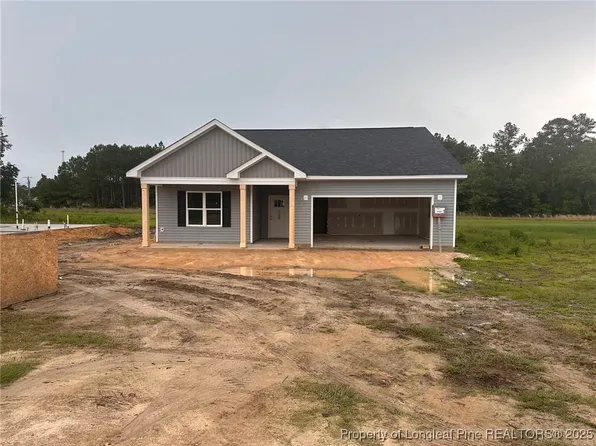 5566 Philippi Church Rd, Raeford, NC 28376