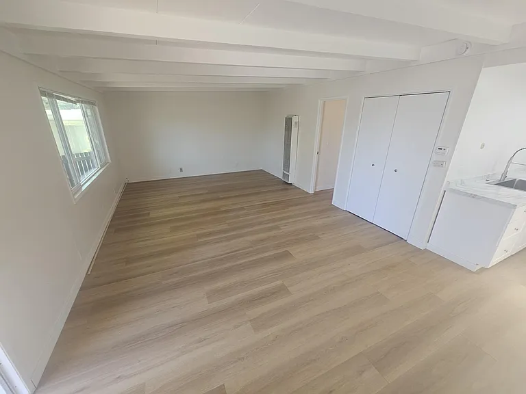 1343 Santa Ynez Ave #1343 — Photo 2