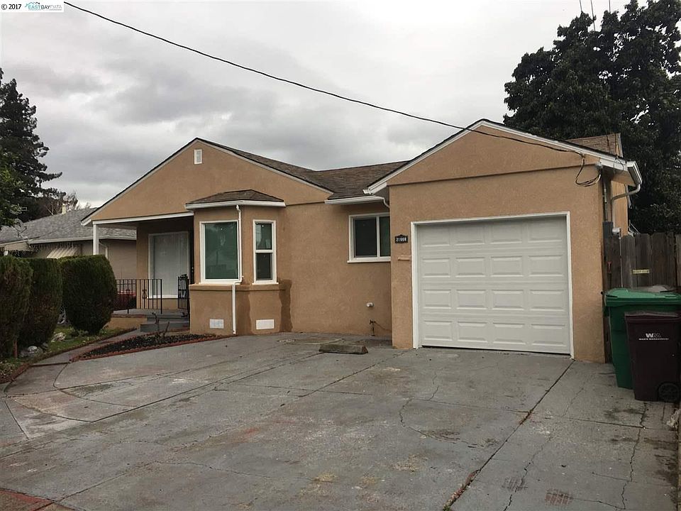 1st image of 21668 Willow Ct
