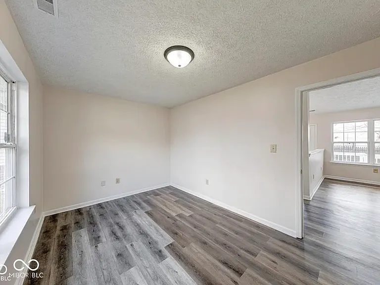 7621 Orchard Village Dr — Photo 17