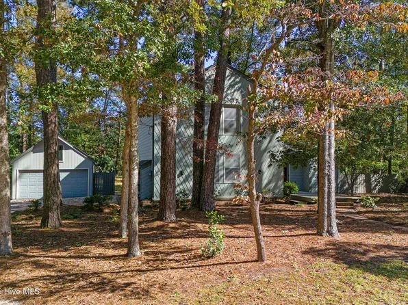 213 Larkin Street, Morehead City, NC 28557