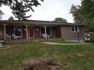 2011 Sun Valley Rd, Saint Joseph, MO 64507