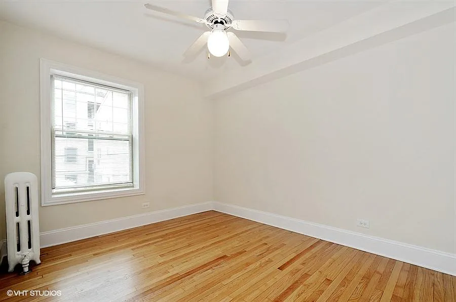 Building Photo - 555 Hinman Ave #H