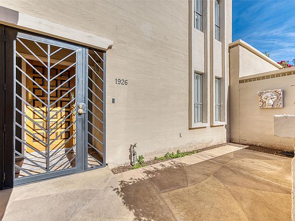4th image of 1926 E Medlock Dr